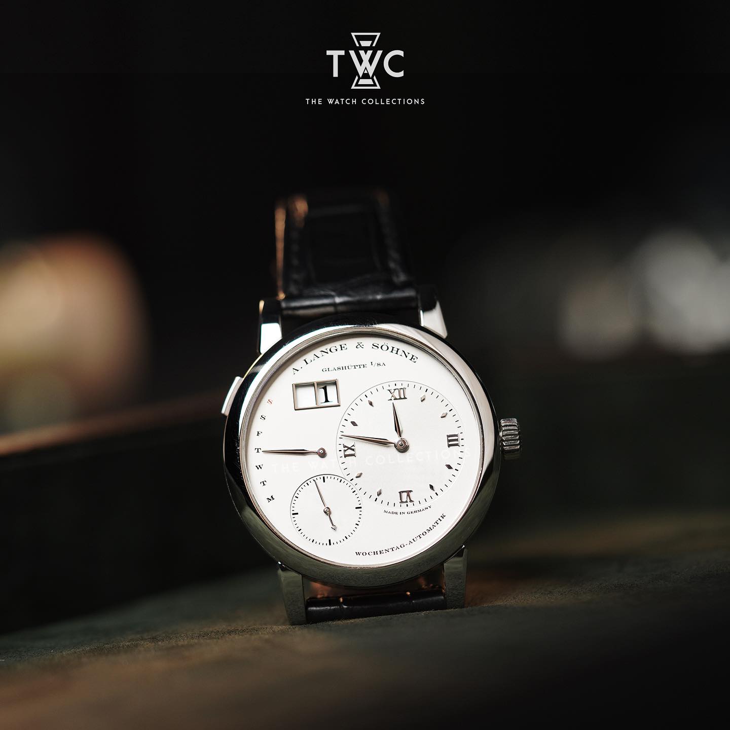 320.025 Glashutte Lange 1 Daymatic Platinum (Pre-owned 2012) - Image 2