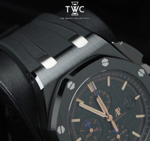 ROYAL OAK OFFSHORE SELFWINDING CHRONOGRAPH CERAMIC - Image 3