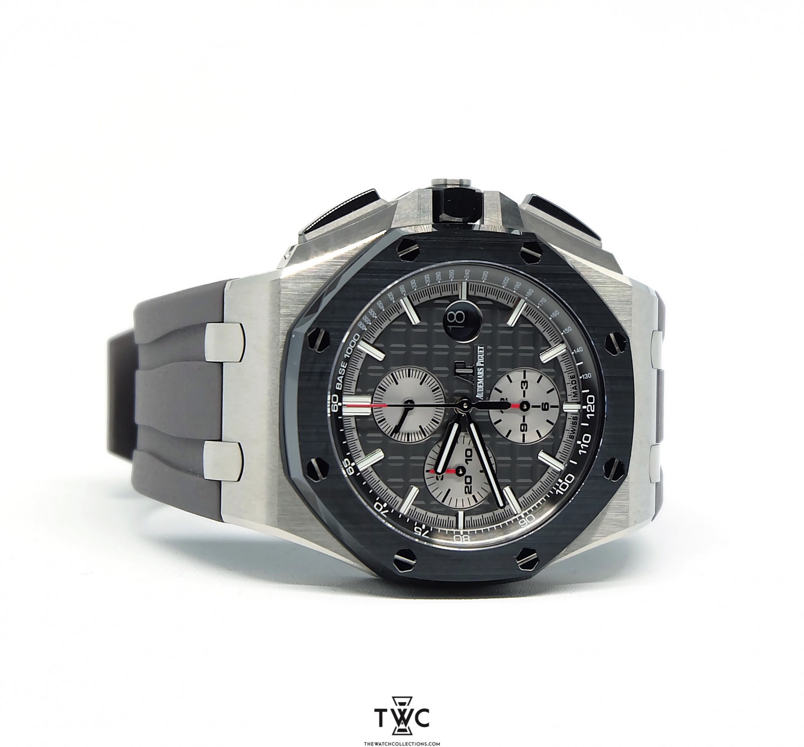ROYAL OAK OFFSHORE NOVELTY TITANIUM *NEW MODEL SIHH 2017 - Image 3