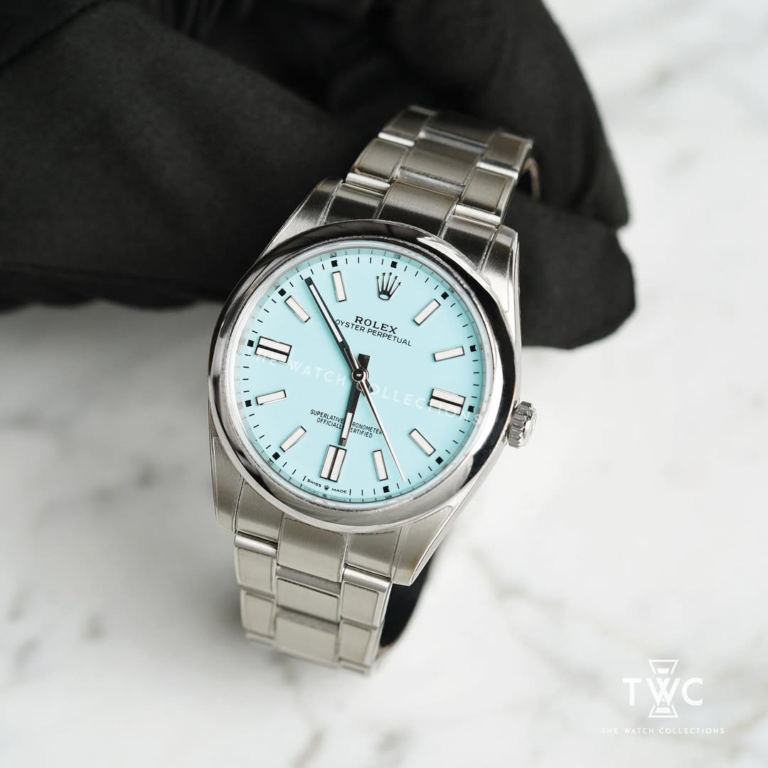126000 Oyster Perpetual 36 'Tiffany' (Pre-owned 2022) - Image 2