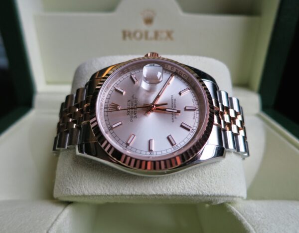 OYSTER PERPETUAL DATEJUST ROSE GOLD - Image 3