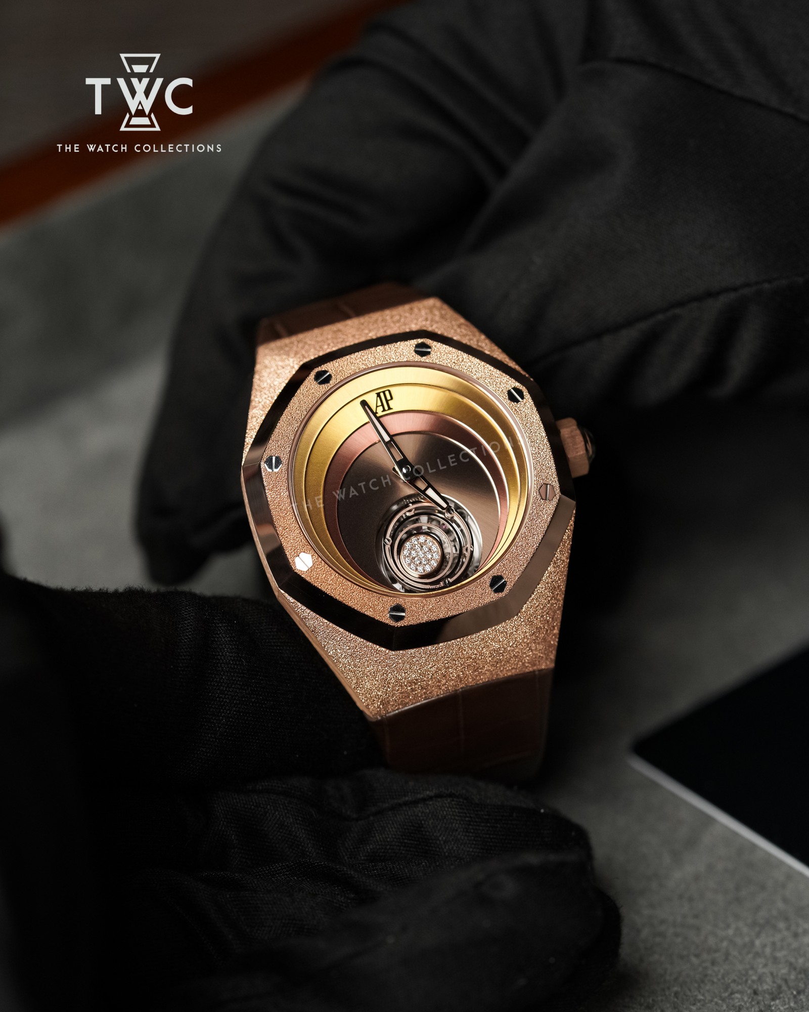 26630OR Royal Oak Concept Flying Tourbillon 'Tamara Ralph' (New 2024) - Image 2
