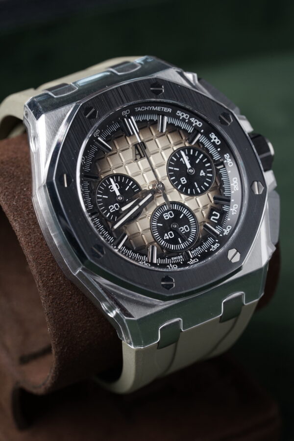 ROYAL OAK OFFSHORE CHRONOGRAPH 43MM 'SMOKED GREY' - Image 3
