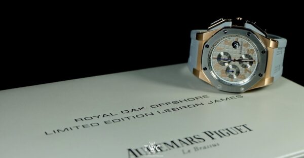ROYAL OAK OFFSHORE LEBRON JAMES - Image 5