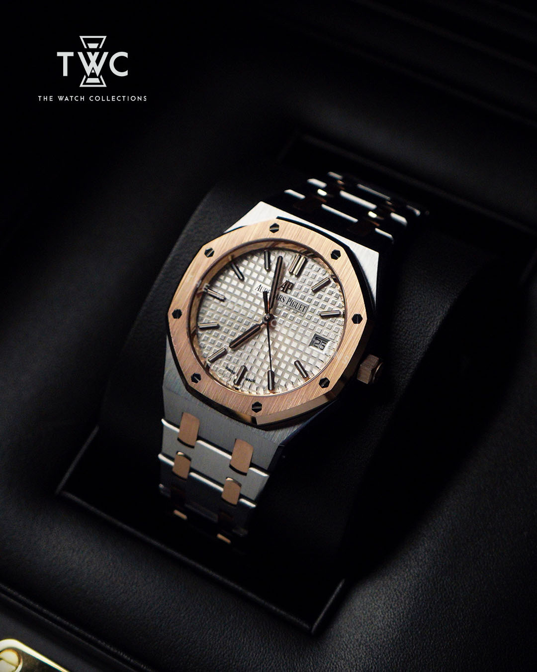 77350SR Royal Oak Lady 'Quartz' 34mm (Pre-owned 2021) - Image 2