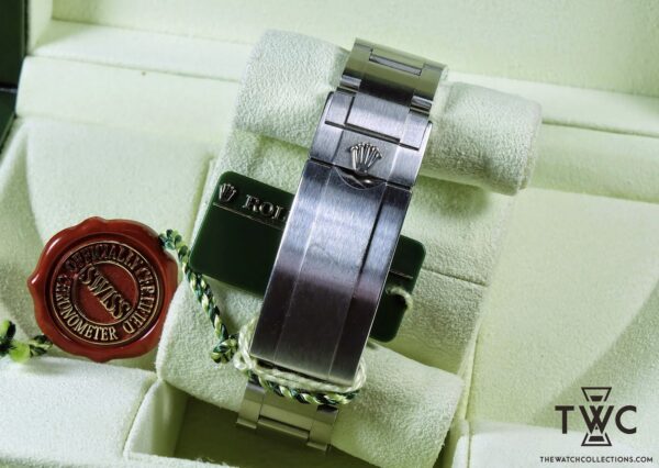 SUBMARINER DATE (116610LV) 'HULK' - Image 5