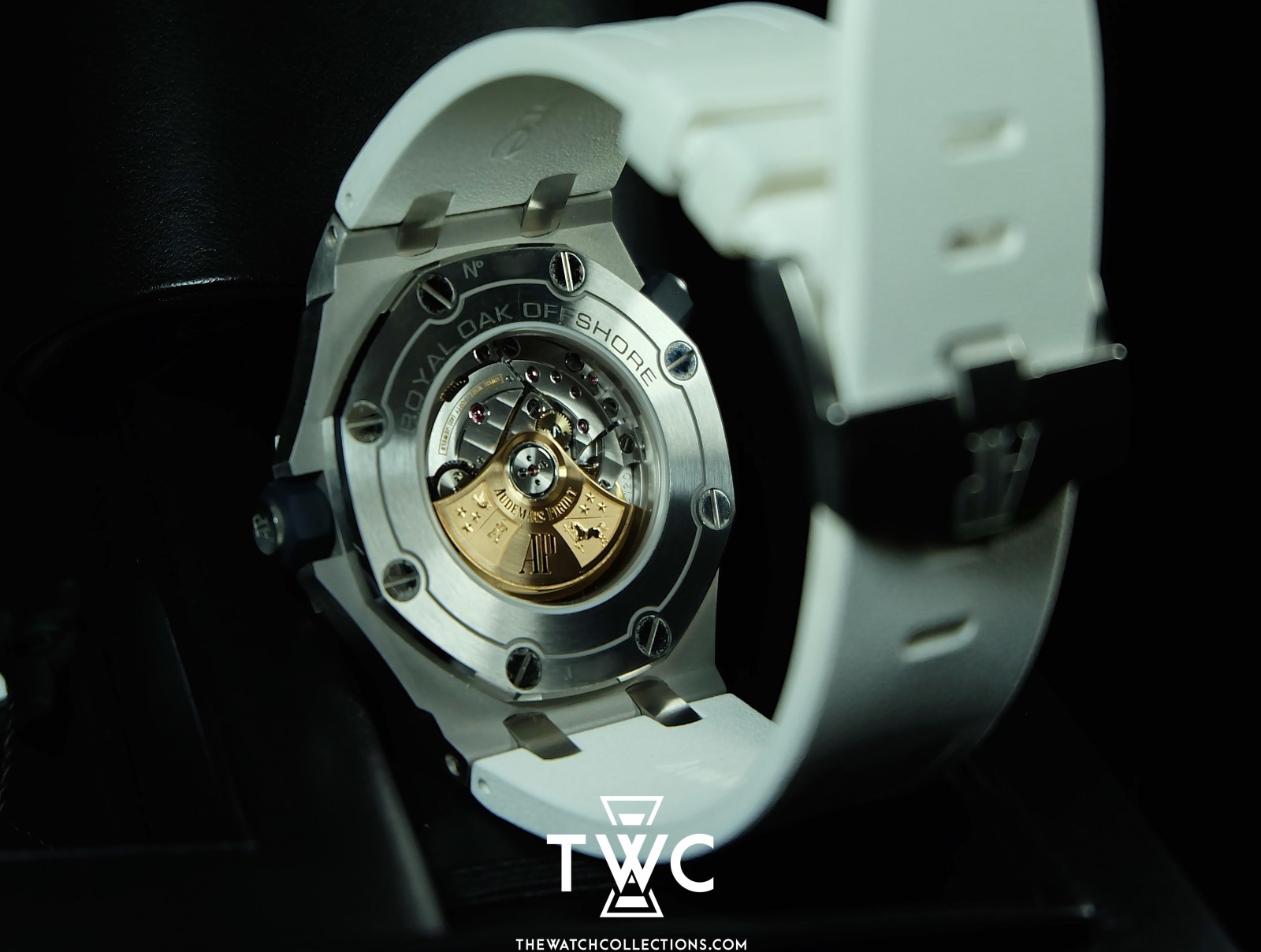 ROYAL OAK OFFSHORE DIVER EXCLUSIVE BOUTIQUE EDITION *SIHH 2017 - Image 4